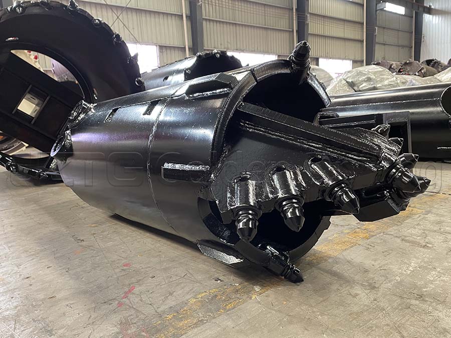 Show you the Centrifugal Drilling Bucket used for clay bored piles construction