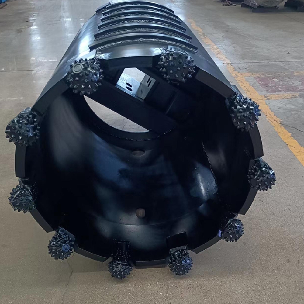 Core Barrel with Roller Bit